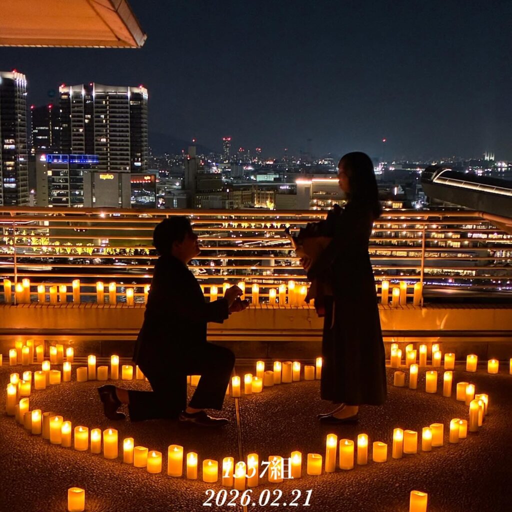 1357組目のプロポーズが神戸の海と夜景を一望するステーキハウス オリエンタルで成功しました。（神戸メリケンパークオリエンタルホテル 14階）