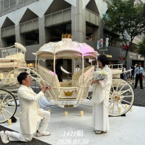 1421組目のプロポーズがホワイトディナー（旧居留地）で成功しました。