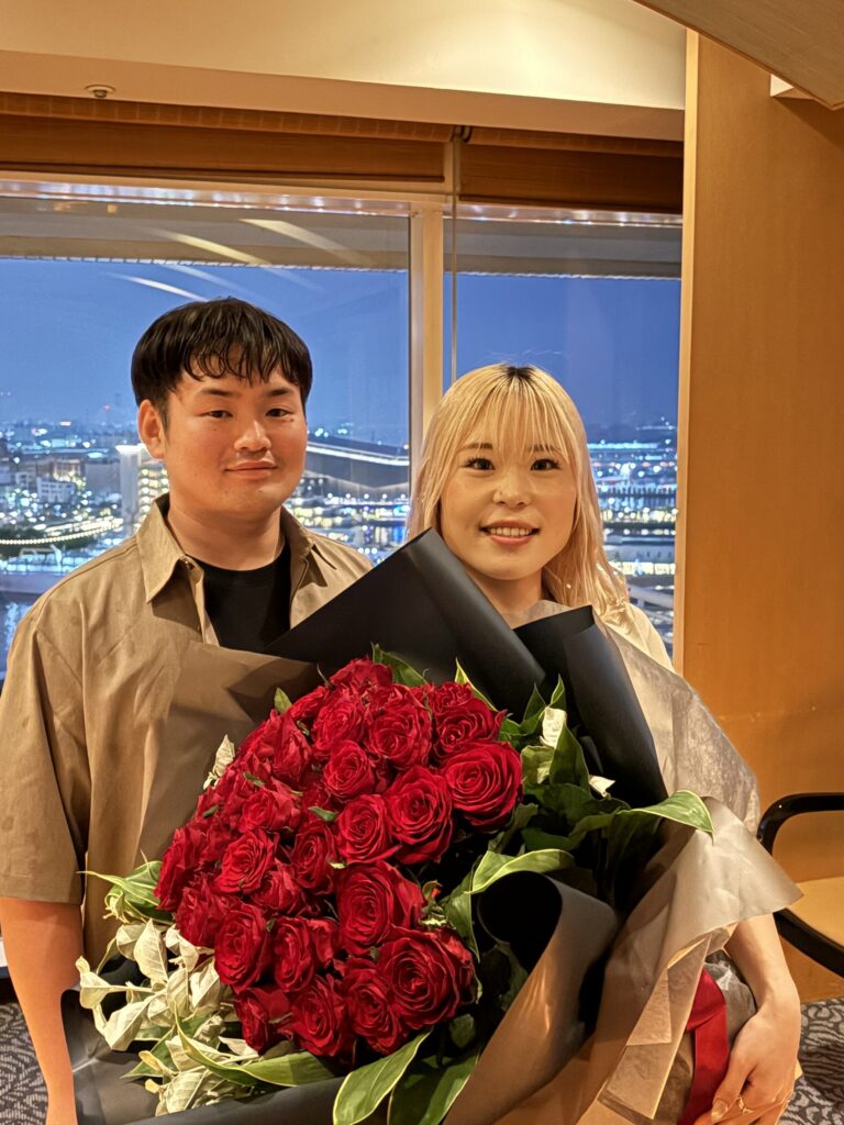 1437組目のプロポーズが神戸メリケンパークオリエンタルホテルで成功されました。